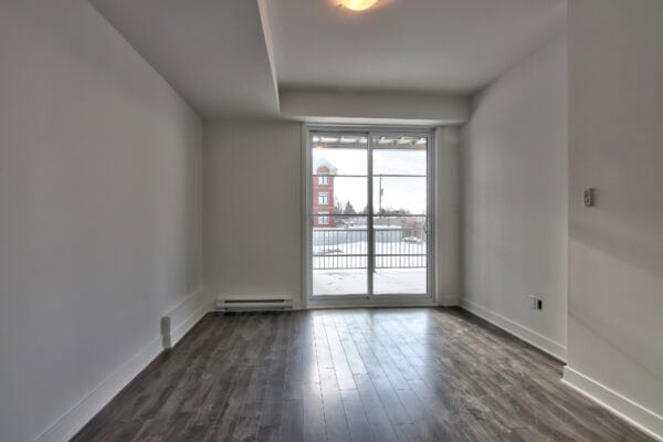 Appartement lumineux avec balcon, gestion immobilière professionnelle, appartement à louer, services de gestion locative, immobilier résidentiel.